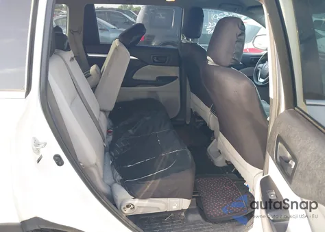 2014 Toyota Highlander Le V6 z USA, uszkodzony, nr VIN 5TDZKRFH2ES014571